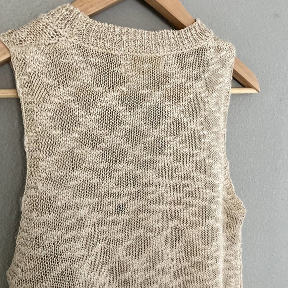 Evereve Shay Lace Up Top - Lace Up Detail - Neutral Color-Sz Medium - Picture 7 of 8